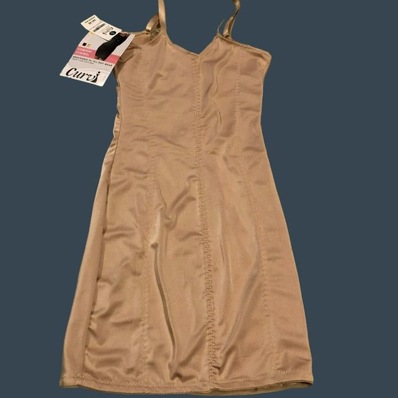 NWT Curvi Comfort Control Nude Slip Sz S Breathable Wear Your own Bra - Picture 4 of 5